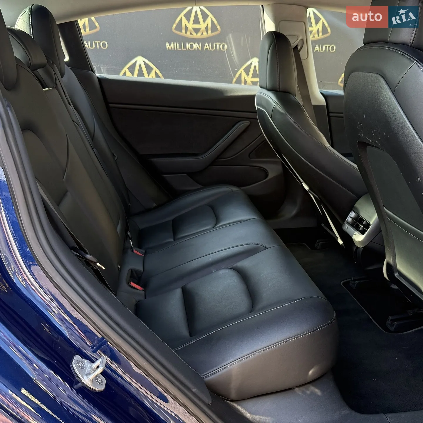 2018 Tesla Model 3 - мініатюра 13