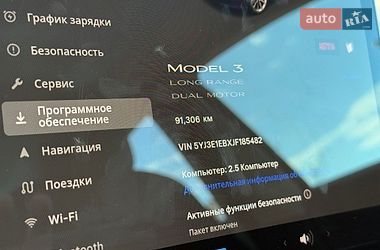 Седан Tesla Model 3 2018 в Киеве