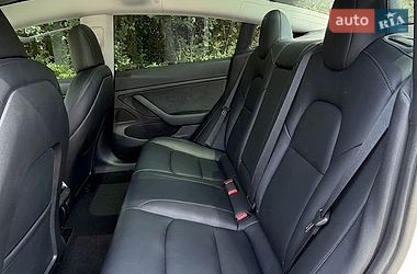 Седан Tesla Model 3 2020 в Запоріжжі