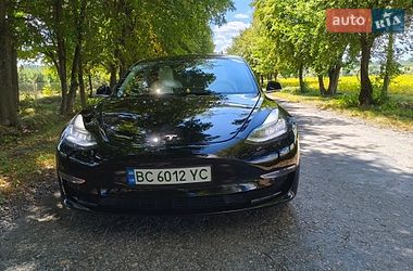 tesla model-3 2019 в Немиров от профессионального продавца Ksuyha Kovalenko