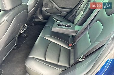 Седан Tesla Model 3 2023 в Львові