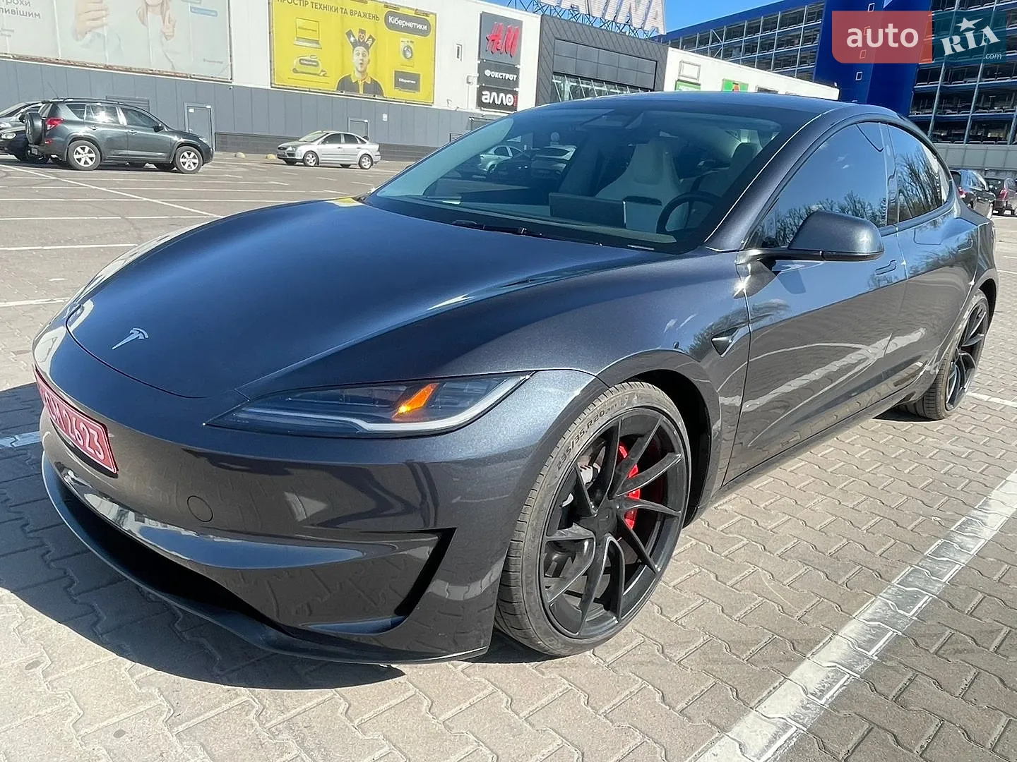 2024 Tesla Model 3 - мініатюра 3