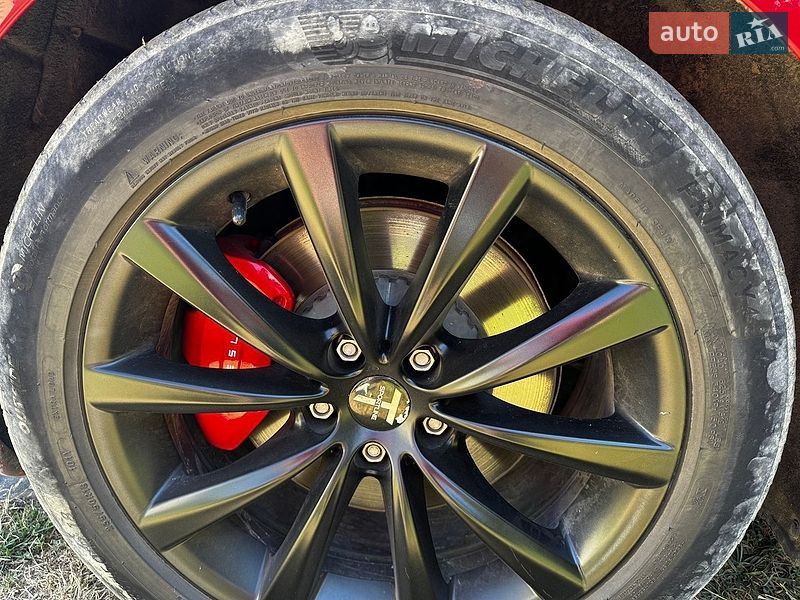 Седан Tesla Model 3 2019 в Чернівцях фото 11 Седан Tesla Model 3 2019 в Чернівцях