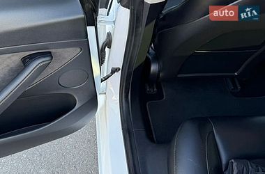 Седан Tesla Model 3 2021 в Самборі фото 14 Седан Tesla Model 3 2021 в Самборі