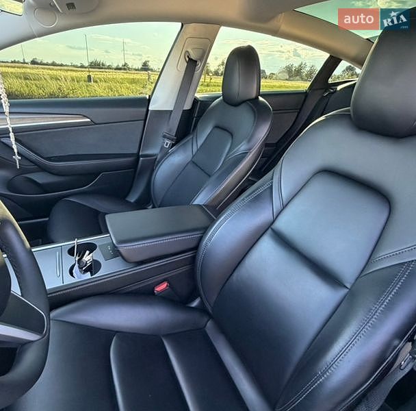 Седан Tesla Model 3 2021 в Самборі фото 17 Седан Tesla Model 3 2021 в Самборі