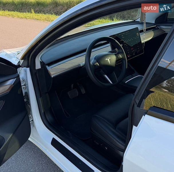 Седан Tesla Model 3 2021 в Самборі фото 16 Седан Tesla Model 3 2021 в Самборі