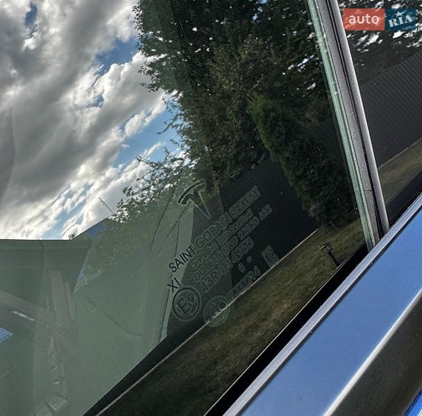 Седан Tesla Model 3 2022 в Немирові