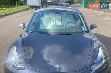 Седан Tesla Model 3 2021 в Ковелі