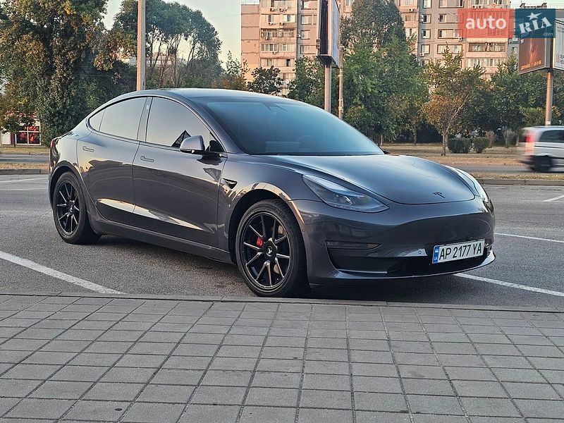Седан Tesla Model 3 2019 в Запоріжжі