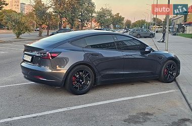 Седан Tesla Model 3 2019 в Запоріжжі