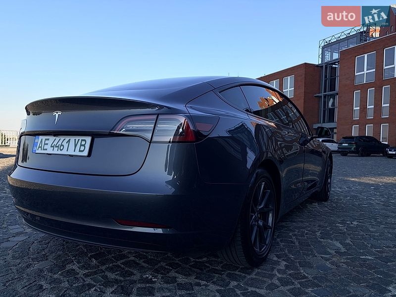 Седан Tesla Model 3 2023 в Днепре фото 3 Седан Tesla Model 3 2023 в Днепре