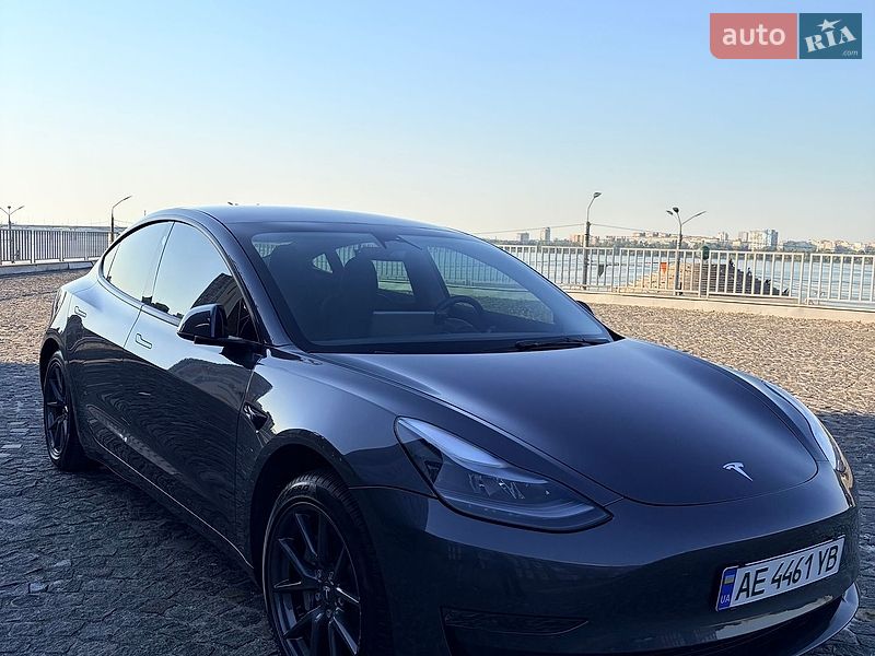 Седан Tesla Model 3 2023 в Днепре фото 2 Седан Tesla Model 3 2023 в Днепре