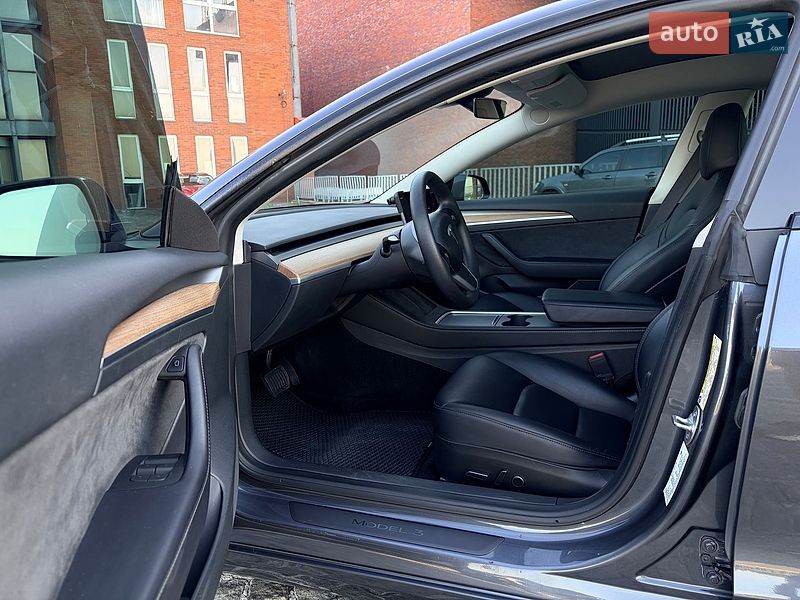 Седан Tesla Model 3 2023 в Днепре фото 10 Седан Tesla Model 3 2023 в Днепре