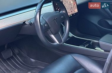Седан Tesla Model 3 2018 в Софіївській Борщагівці