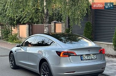 Седан Tesla Model 3 2018 в Софіївській Борщагівці