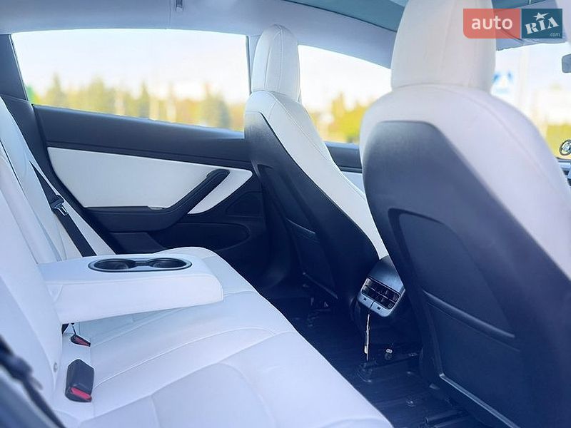Седан Tesla Model 3 2018 в Києві фото 8 Седан Tesla Model 3 2018 в Києві