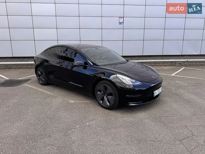 Tesla Model 3 2018