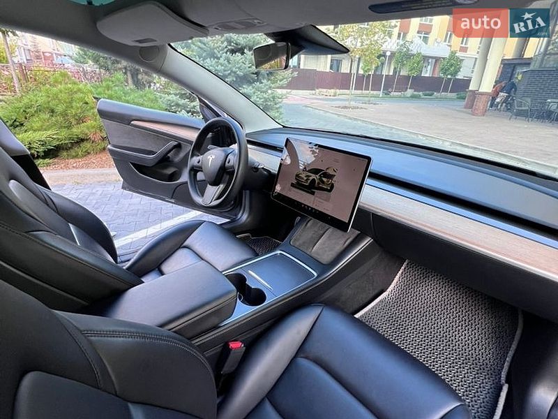 Седан Tesla Model 3 2023 в Софиевской Борщаговке