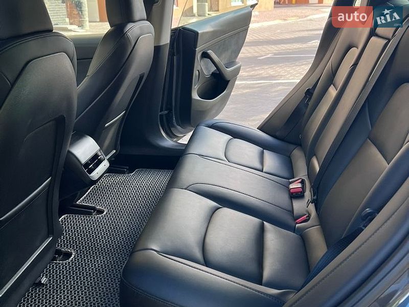 Седан Tesla Model 3 2023 в Софиевской Борщаговке