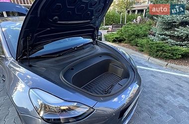 Седан Tesla Model 3 2023 в Софиевской Борщаговке