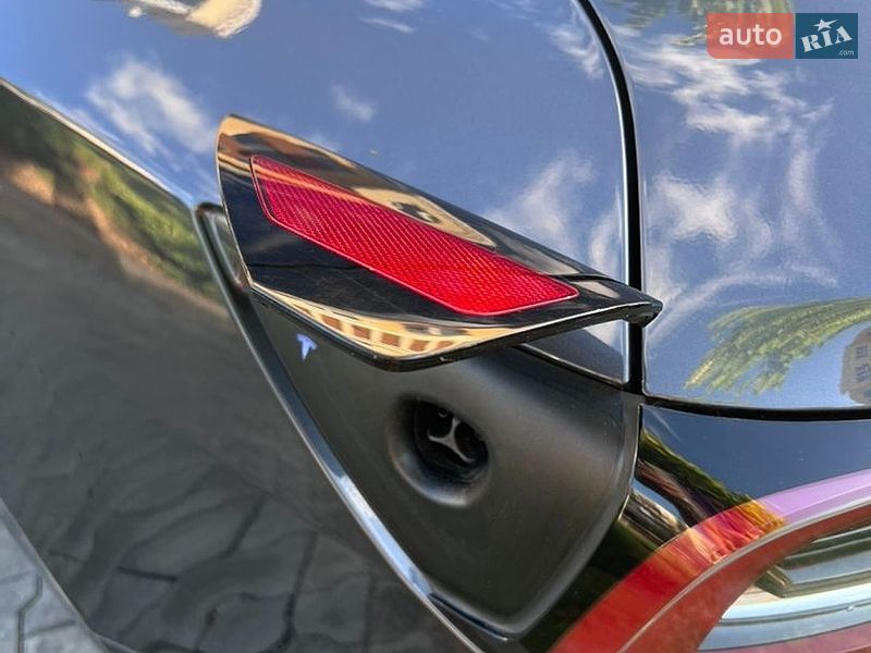 Седан Tesla Model 3 2023 в Софиевской Борщаговке