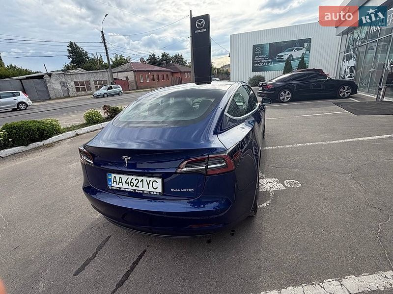 Седан Tesla Model 3 2019 в Харькове