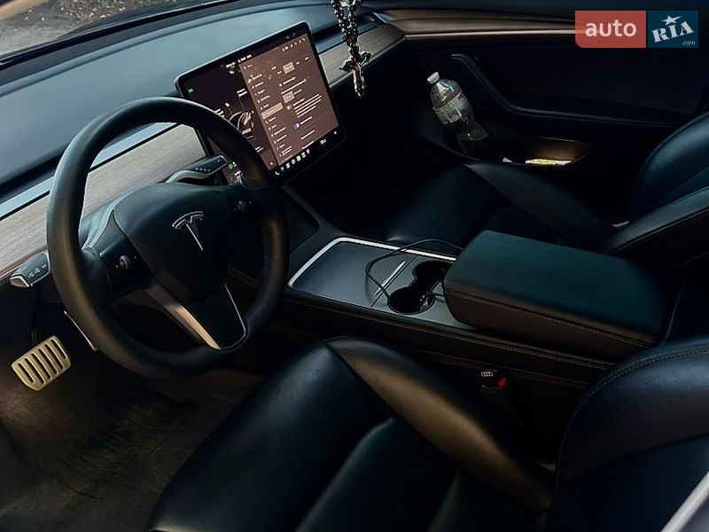 Седан Tesla Model 3 2022 в Луцке фото 10 Седан Tesla Model 3 2022 в Луцке