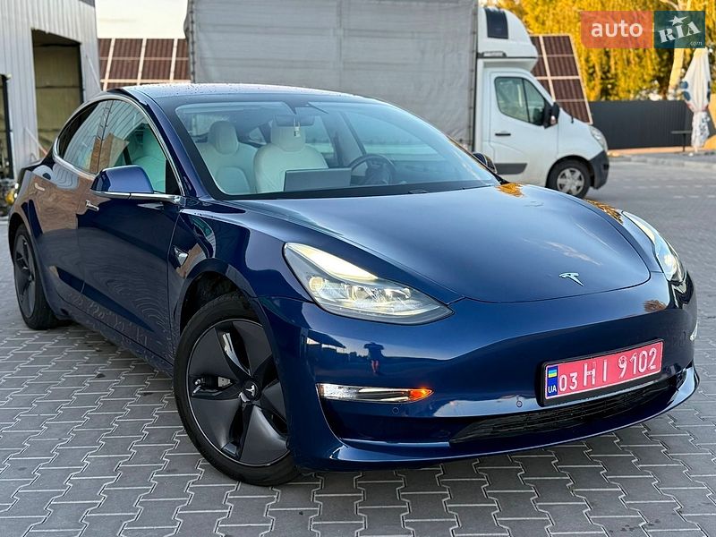 Седан Tesla Model 3 2018 в Владимире фото Седан Tesla Model 3 2018 в Владимире