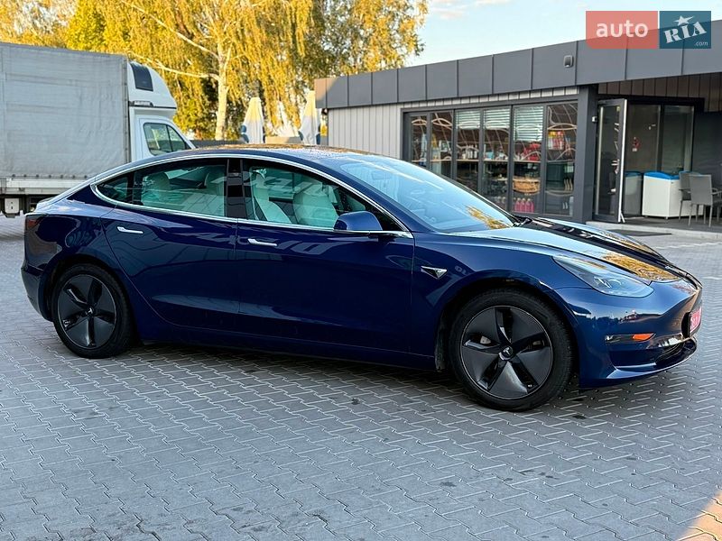 Седан Tesla Model 3 2018 в Владимире фото 15 Седан Tesla Model 3 2018 в Владимире