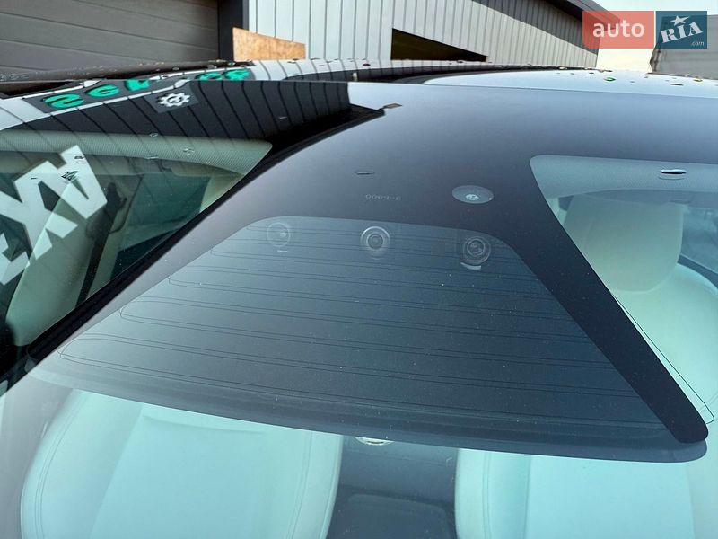 Седан Tesla Model 3 2018 в Владимире