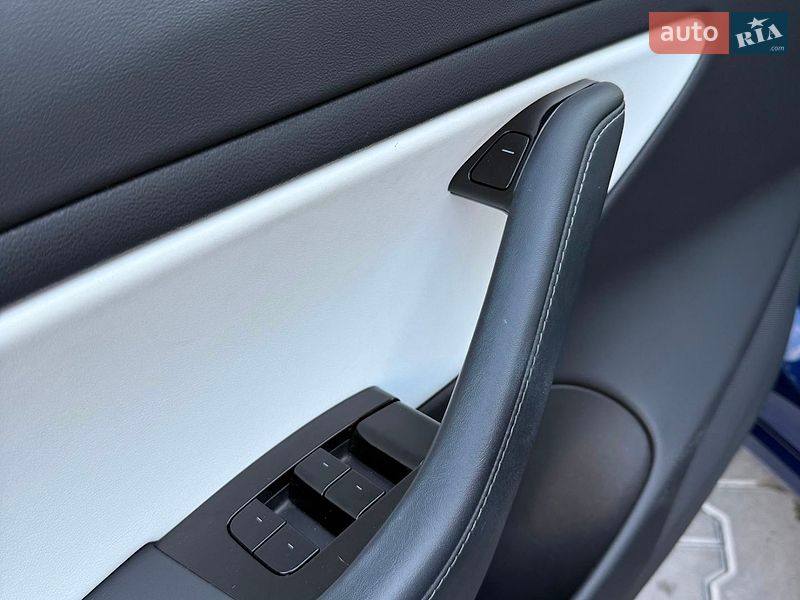 Седан Tesla Model 3 2018 в Владимире фото 32 Седан Tesla Model 3 2018 в Владимире