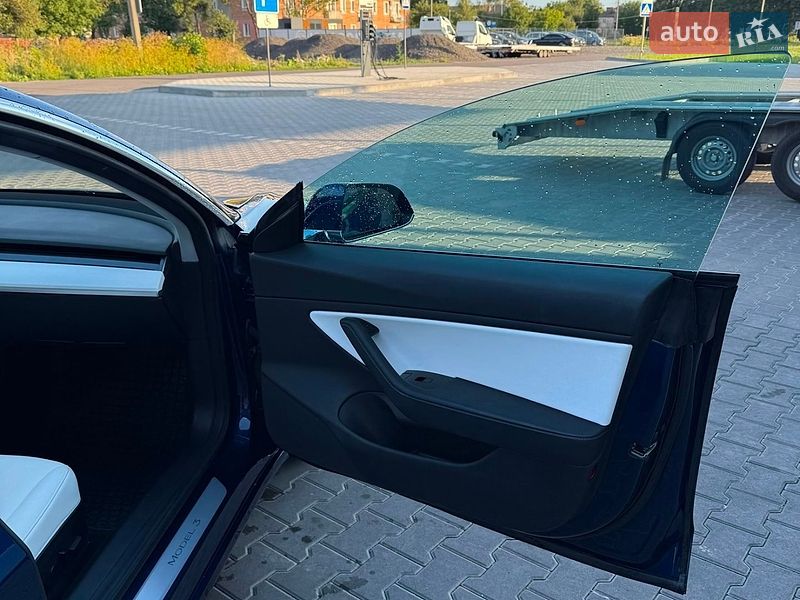 Седан Tesla Model 3 2018 в Владимире фото 38 Седан Tesla Model 3 2018 в Владимире
