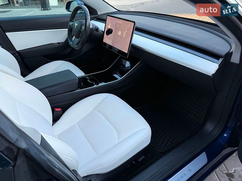Седан Tesla Model 3 2018 в Владимире фото 41 Седан Tesla Model 3 2018 в Владимире