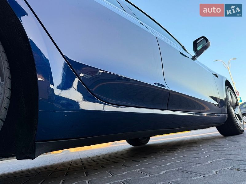 Седан Tesla Model 3 2018 в Владимире