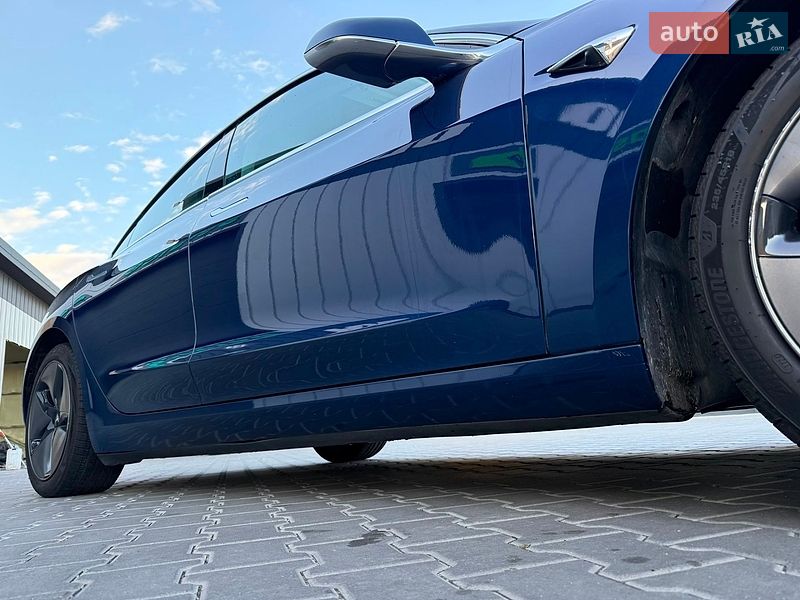 Седан Tesla Model 3 2018 в Владимире