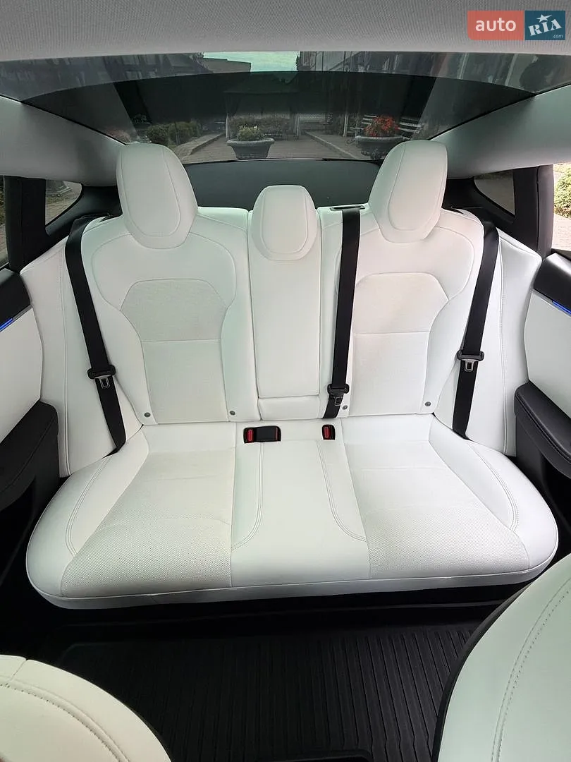 2025 Tesla Model 3 - мініатюра 54