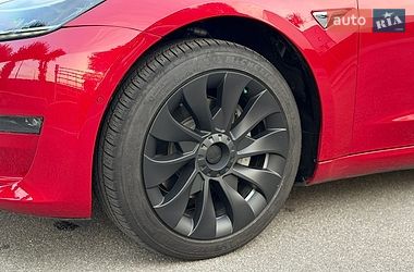 Седан Tesla Model 3 2018 в Виннице