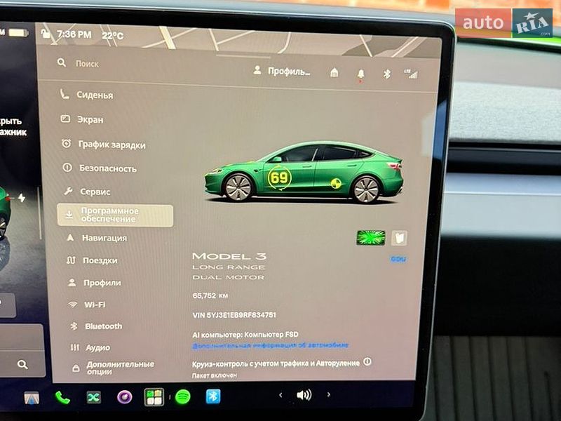 Седан Tesla Model 3 2024 в Тернополе
