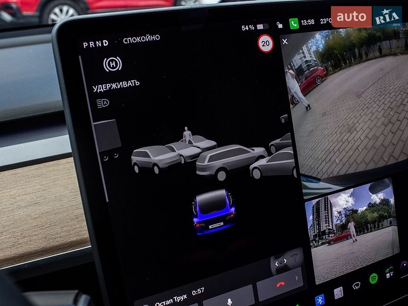 Седан Tesla Model 3 2020 в Львове