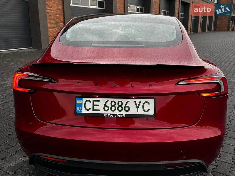 Седан Tesla Model 3 2026 в Чернівцях фото 11 Седан Tesla Model 3 2026 в Чернівцях