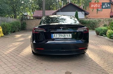 Седан Tesla Model 3 2020 в Ирпене