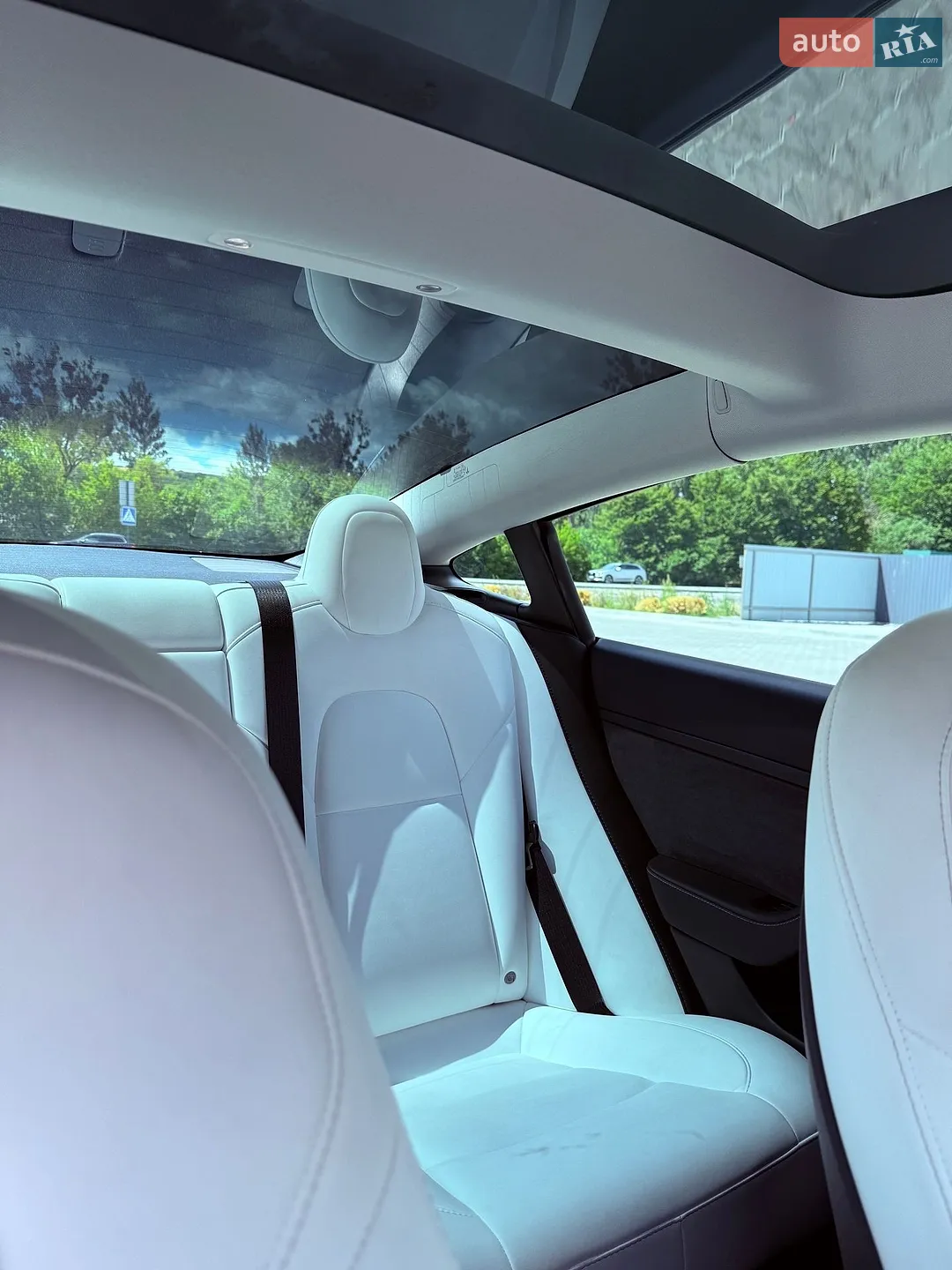 2022 Tesla Model 3 - мініатюра 5