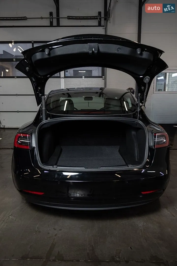 2022 Tesla Model 3 - мініатюра 12