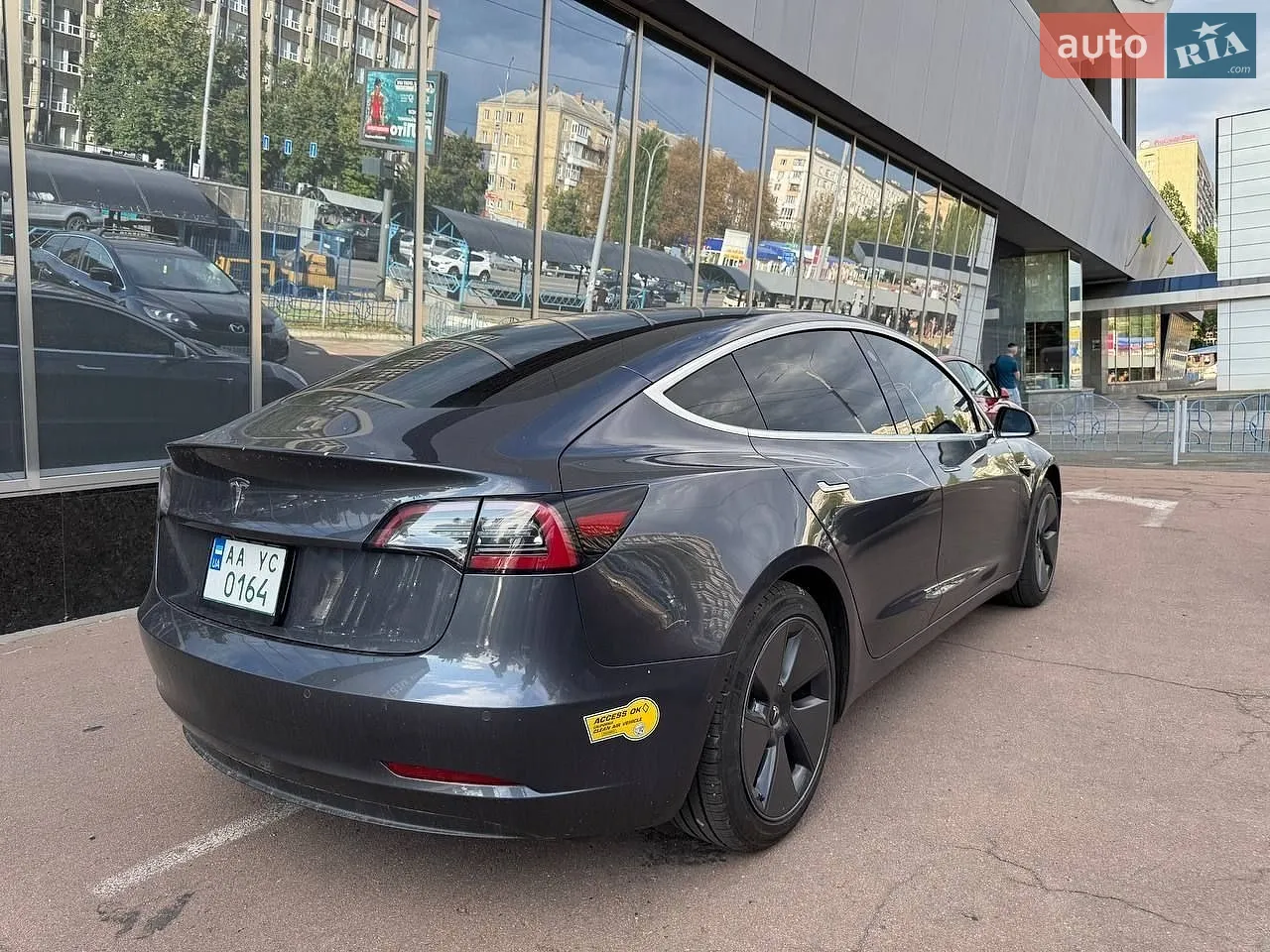 2020 Tesla Model 3 - мініатюра 5