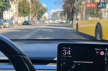 Седан Tesla Model 3 2019 в Києві
