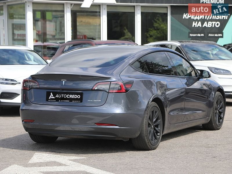 Седан Tesla Model 3 2021 в Харькове