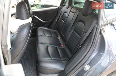 Седан Tesla Model 3 2021 в Харькове