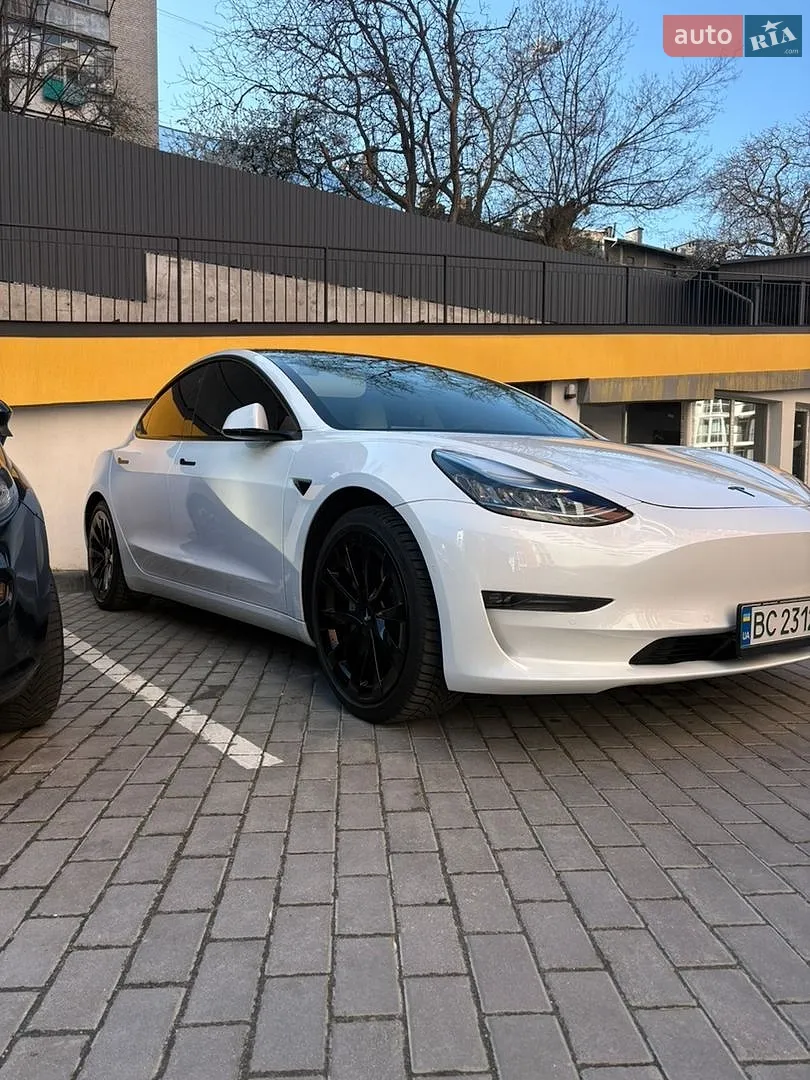 2020 Tesla Model 3 - мініатюра 4