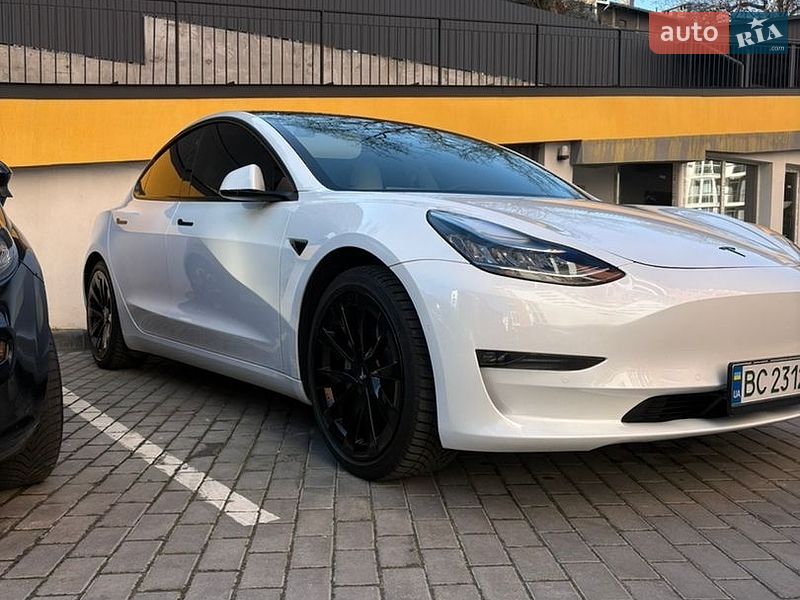 Седан Tesla Model 3 2020 в Львове фото 4 Седан Tesla Model 3 2020 в Львове