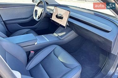 Седан Tesla Model 3 2024 в Киеве